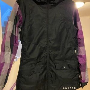 Women’s Oakley winter jacket